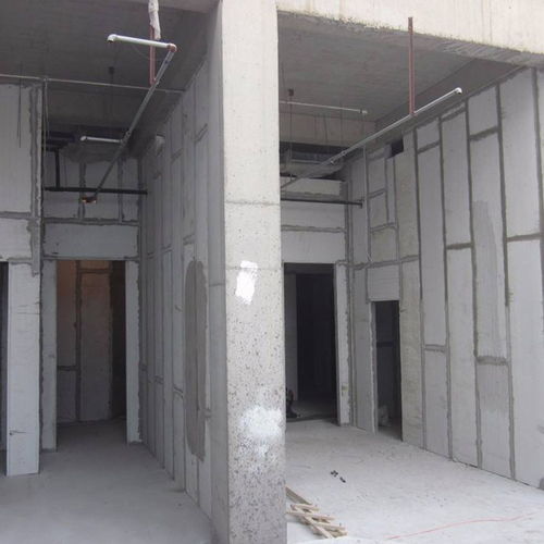 專業(yè)選擇，品質(zhì)之選 探秘聊城華晟建材NALC內(nèi)墻板的生產(chǎn)與優(yōu)勢